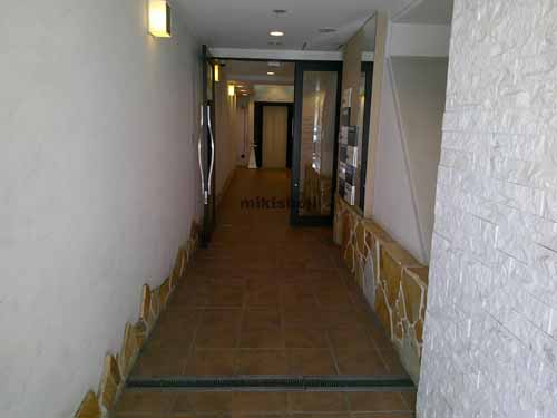 徳文堂ビル エントランス1