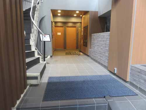 サンデンビル エントランス2