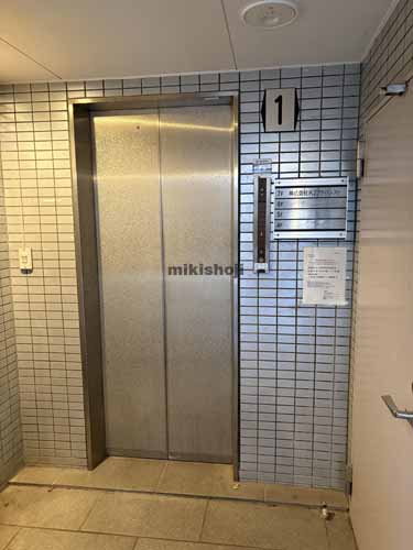 箱崎ＹＭビル エレベーターホール1