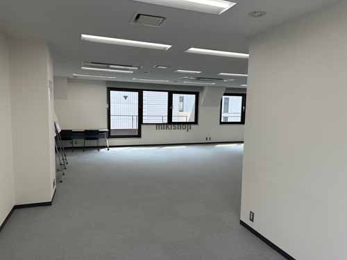 泰明ビル 貸室内1