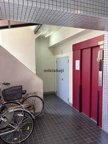 日本橋インテリジェントフラッツ エレベーターホール2