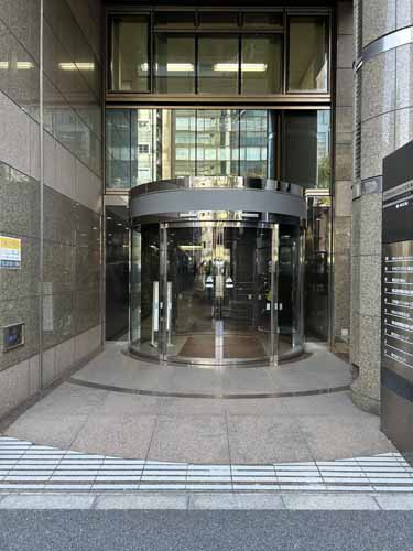 神田須田町のアーバンセンター神田須田町 エントランス2