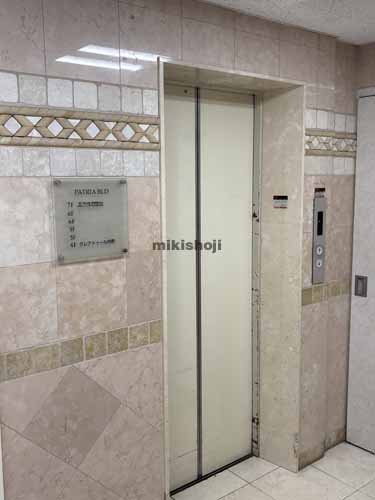 原宿パトリアビル エレベーターホール2