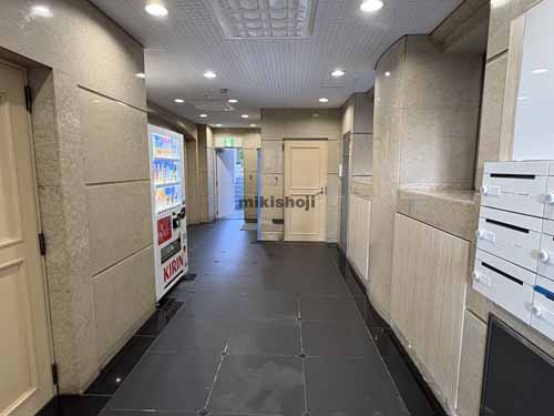 フレックス三軒茶屋 エントランス1