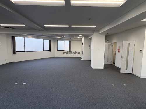 フレックス三軒茶屋 貸室内1