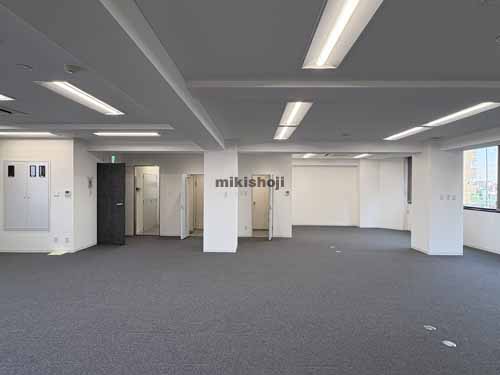 フレックス三軒茶屋 貸室内2