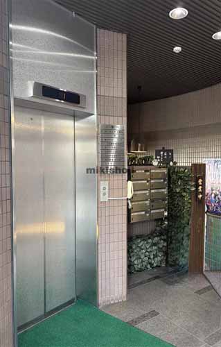 ニュー徳栄ビル エレベーターホール1