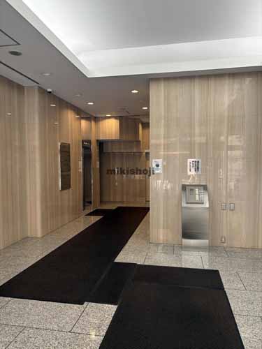 ＢＯＮＭＡＲＵＳＡＮビル エントランス1