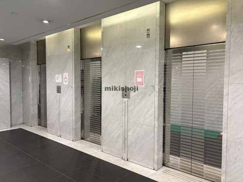 トーシンビル エレベーターホール1