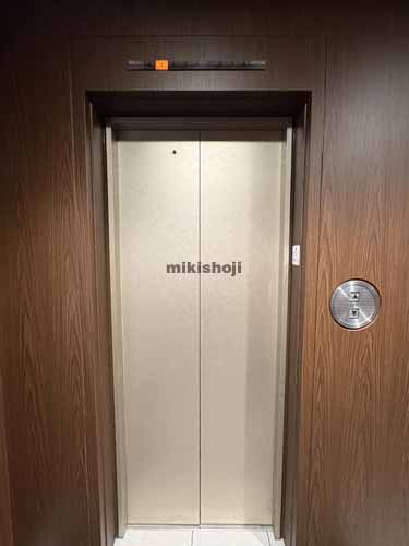 南青山の南青山Ｄビル エレベーターホール1