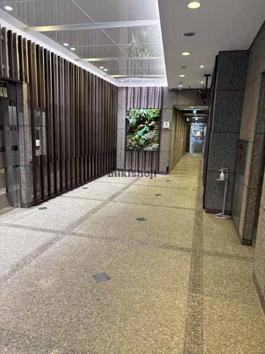 ＪＲＥ茅場町二丁目ビル エントランス1