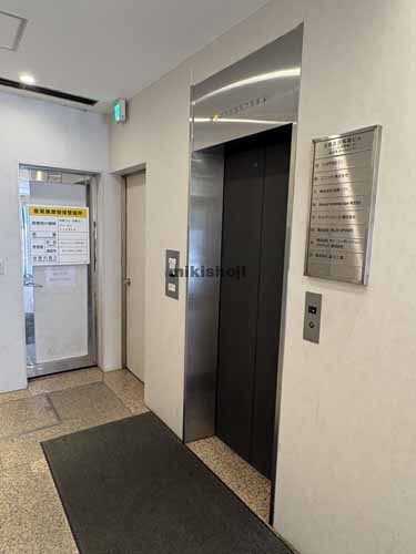 日興高田馬場ビル エレベーターホール3