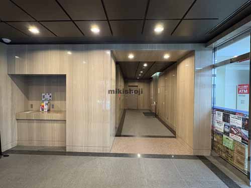 名鉄不動産竹橋ビル エントランス1