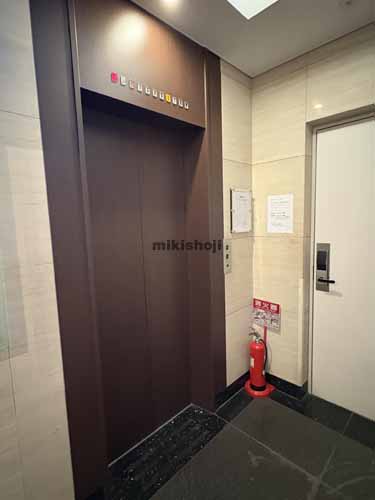 光澤堂ＧＩＮＺＡビル エレベーターホール1