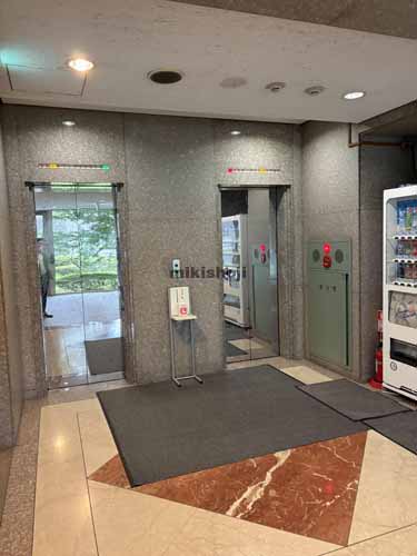 桜丘町のＮ．Ｅ．Ｓビル エレベーターホール1