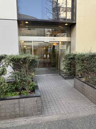 ダイヤフゲンビル エントランス3