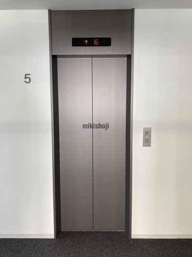 ＩＴ２ エレベーターホール1