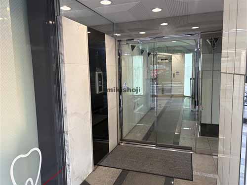 九段南の第３２荒井ビル エントランス3