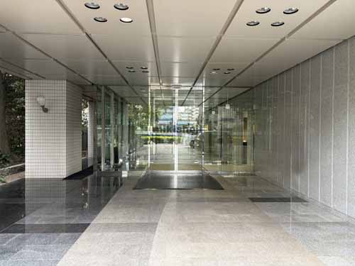 大森パークビル エントランス2