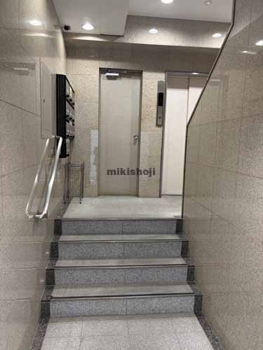 須田ビル エレベーターホール2