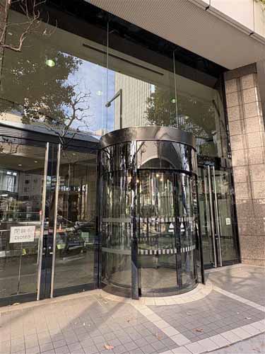 ＡＴＴ　ＥＡＳＴ エントランス1