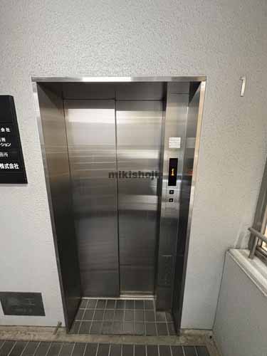 神田前原ビル エレベーターホール1