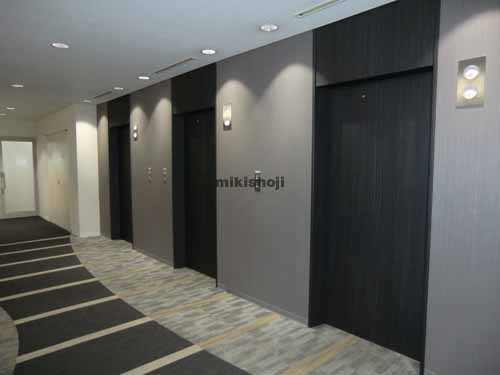 西新宿ＫＦビル エレベーターホール3