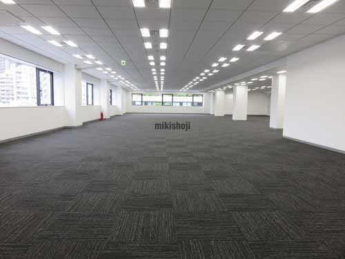 Ａ－ＰＬＡＣＥ青山 貸室内1