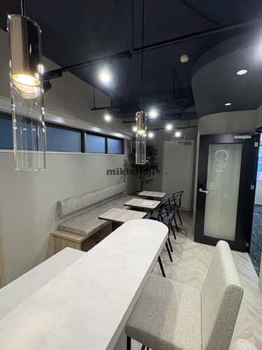 ＡＺ　Ｇｉｎｚａ　Ｅａｓｔ セットアップ室内2