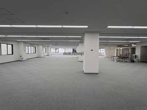 グレイスロータリービル 貸室内1