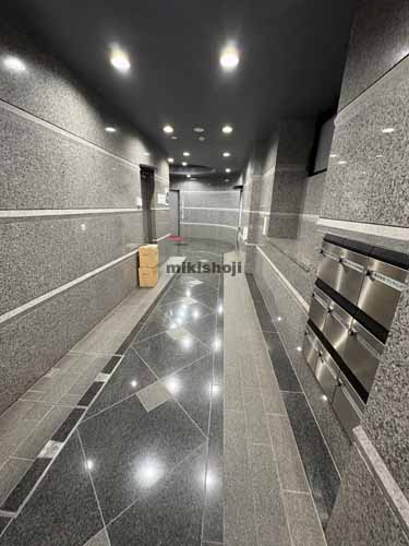 パールビル エントランス2