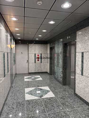 住友不動産三番町ビル エレベーターホール1