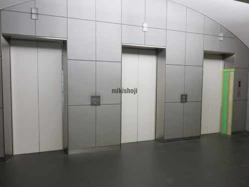 ヒューマックス渋谷ビル エレベーターホール1