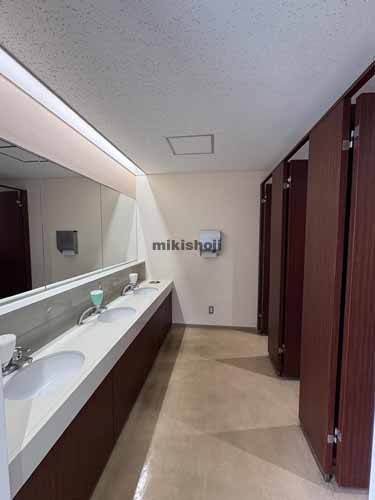 六行会総合ビル 水回り3