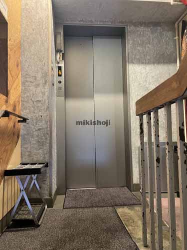 大手町モダンビルディング エレベーターホール1