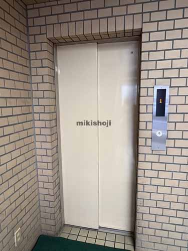 芝関野ビル エレベーターホール1