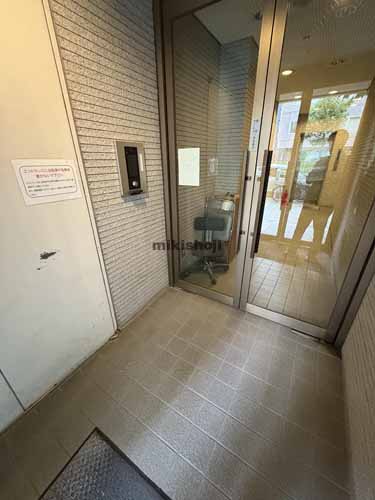 築地の築地森田ビル エントランス1