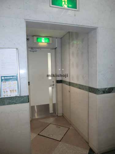 本郷信徳ビル エントランス1