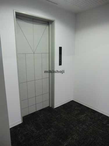 本郷信徳ビル エレベーターホール3