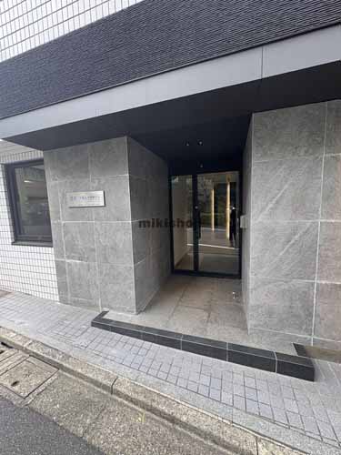 隼町・平河町の第三大盛丸平河町ビル エントランス1
