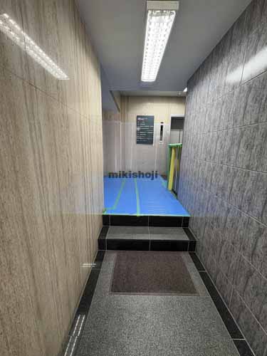 銀昭ビル エレベーターホール1