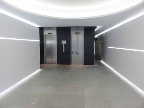 カンダエイトビル エントランス1