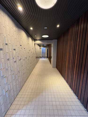 宮ビル エントランス1