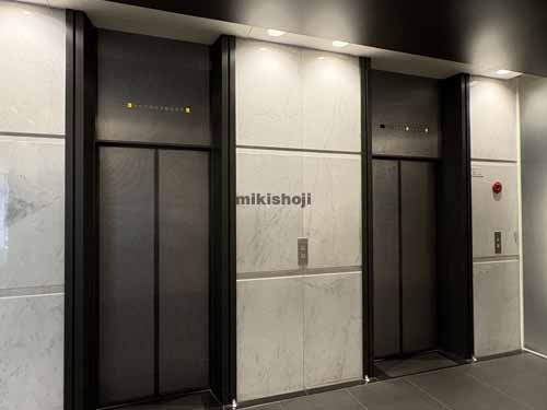 新橋センタープレイス エレベーターホール1