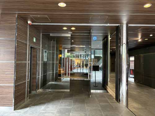 恵比寿のｅｂｉｓｕ４２２ エントランス2