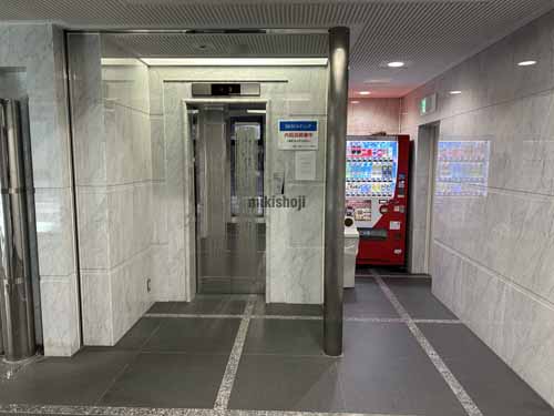 新小川町・山吹町のＳ＆Ｓ ＢＵＩＬＤＩＮＧ（Prime Gate飯田橋） エレベーターホール1