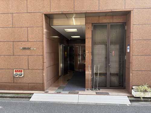 平和ＭＫビル エントランス1