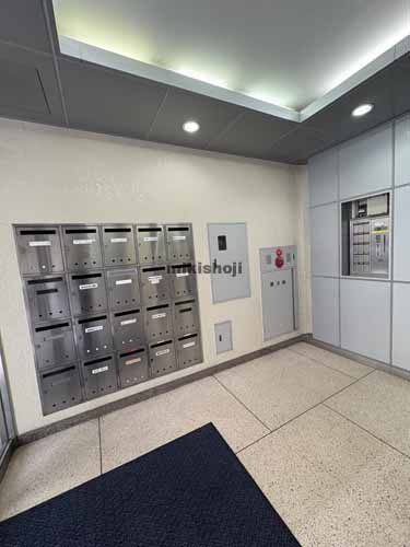 東味ビル エレベーターホール3