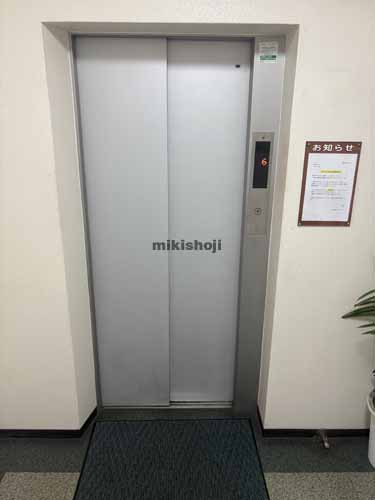 神田須田町の富士第一ビル エレベーターホール1