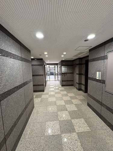 神保町カンナビル エントランス2